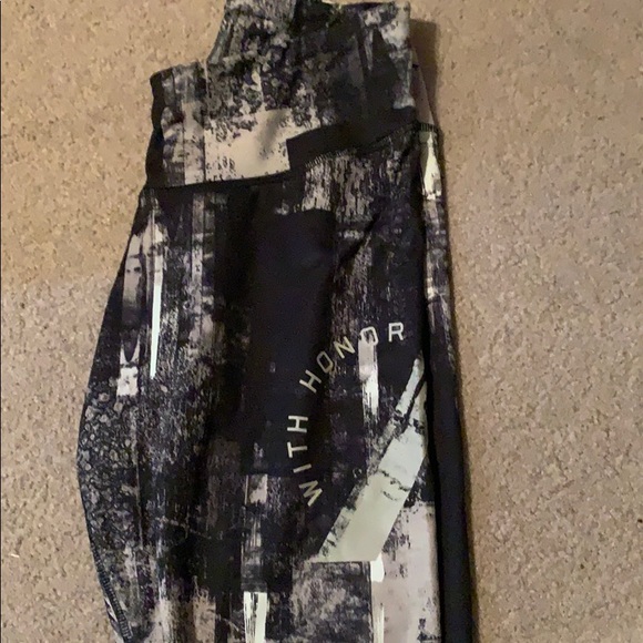 Reebok workout pants - Picture 2 of 3